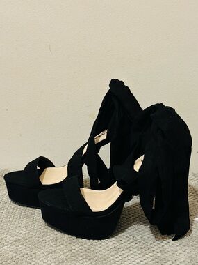 Fashion Nova Black Platform Wrap-Heel Sandals